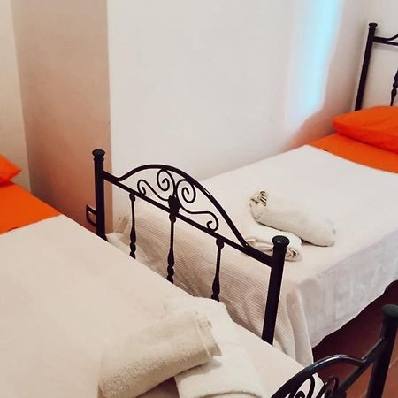 Casa Vacanza "La Piazzetta" Marzamemi Bagian luar foto