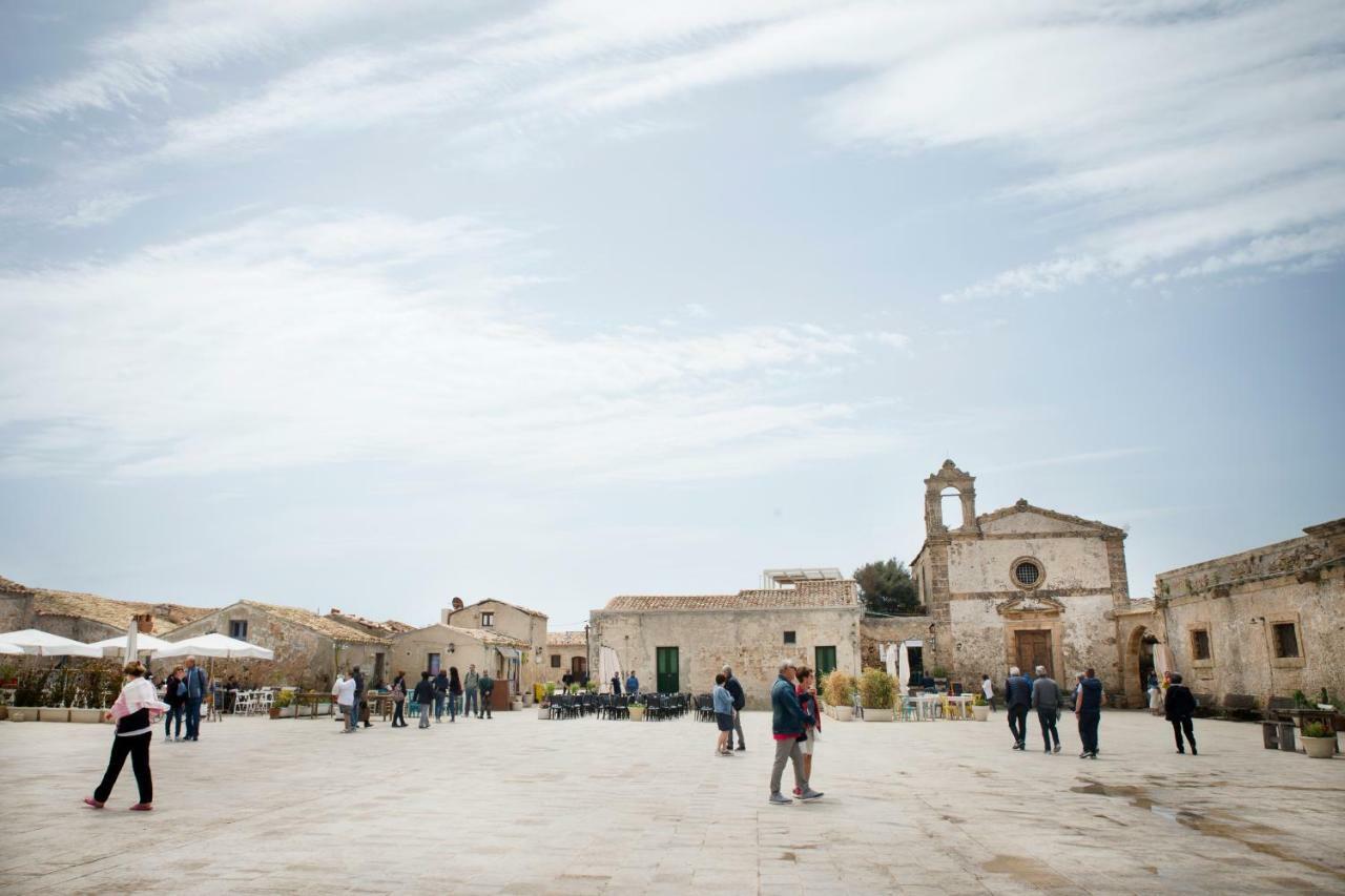 Casa Vacanza "La Piazzetta" Marzamemi Bagian luar foto